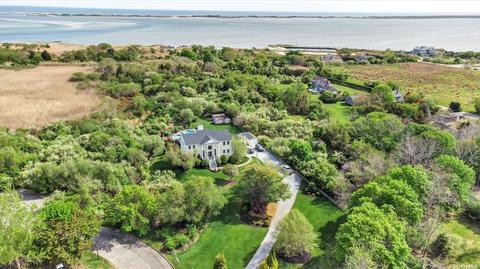 12 Tuthill Point Farm Rd, East Moriches, NY 11940