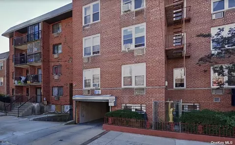 144-34 37th Ave #104, Flushing, NY 11354