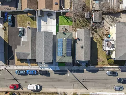 98 Holland Ave, Elmont, NY 11003