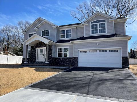 246 Rhode Island Ave, Massapequa, NY 11758