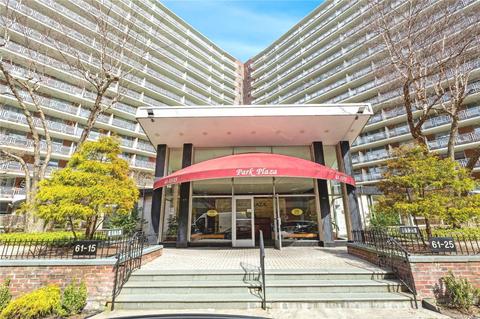 61-25 97 St #7N, Rego Park, NY 11374