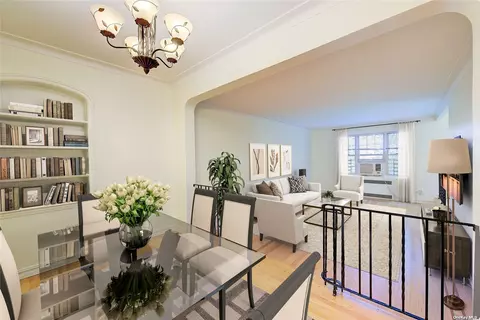 77-14 113th St #2C, Forest Hills, NY 11375