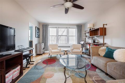 79-10 34 Ave #5W, Jackson Heights, NY 11372