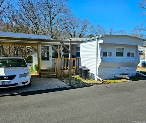 658 B14 Sound Ave, Wading River, NY 11792