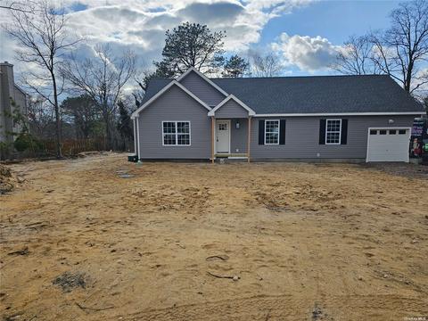 357 Decator Ave, Shirley, NY 11967