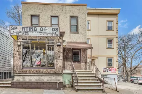 56-27 Roosevelt Ave, Woodside, NY 11377