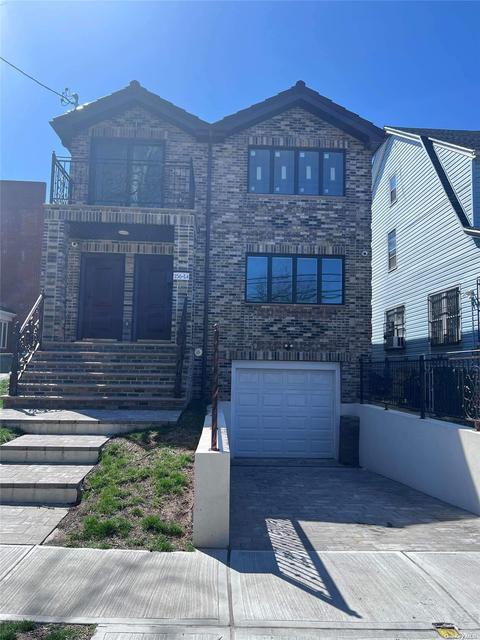 156-14 59th Ave, Flushing, NY 11355