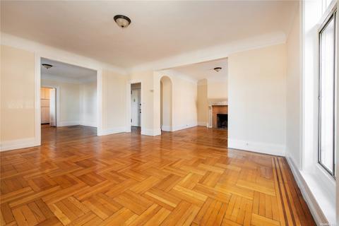 33-15 80 St #1, Jackson Heights, NY 11372