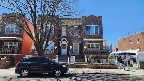 31-32 87th St, East Elmhurst, NY 11369