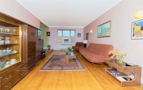 77-34 113th St #5A, Forest Hills, NY 11375