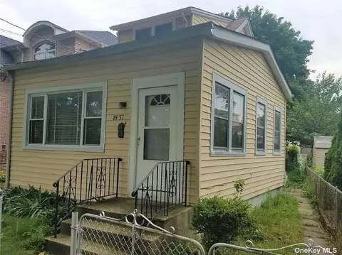 84-57 266th St, Floral Park, NY 11001