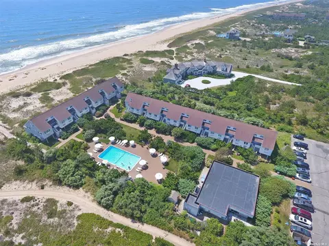 2062 Montauk Hwy #28, Amagansett, NY 11930
