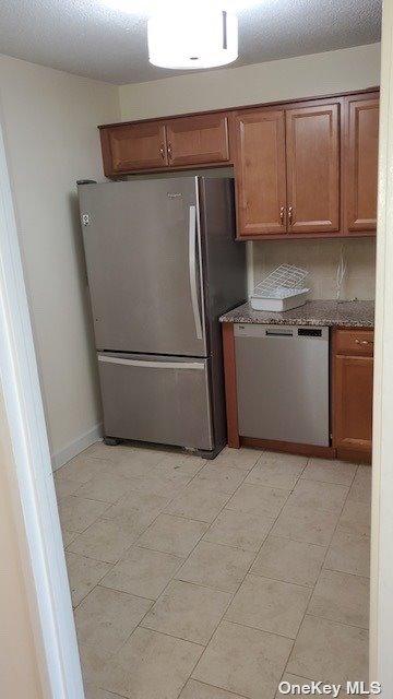 2 Bay Club Dr #10Z-3, Bayside, NY 11360