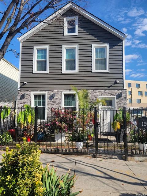 19 Vermont St, Brooklyn, NY 11207