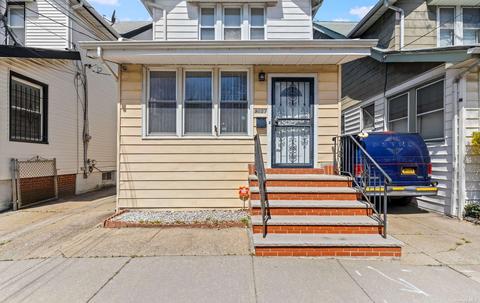 96-03 91st Dr, Woodhaven, NY 11421