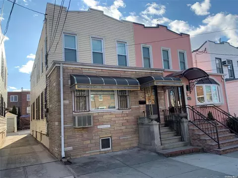 66-24 75th St, Middle Village, NY 11379