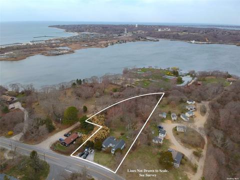 130 Second House Rd, Montauk, NY 11954