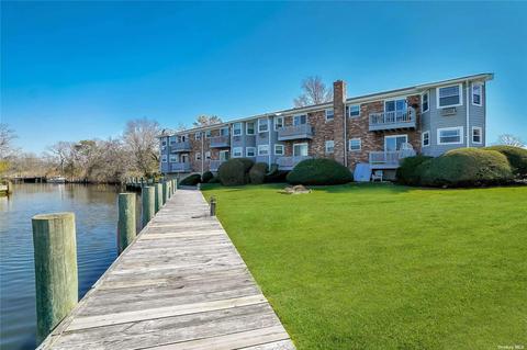 140 Fairharbor Dr #11-140, Patchogue, NY 11772