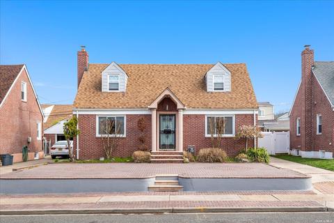 186 Freeman Ave, Elmont, NY 11003