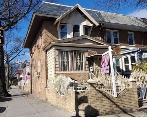 91-66 96th St, Woodhaven, NY 11421
