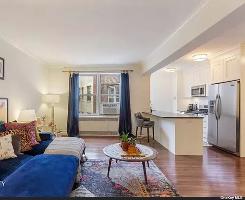 73-12 35th Ave #D66, Jackson Heights, NY 11372