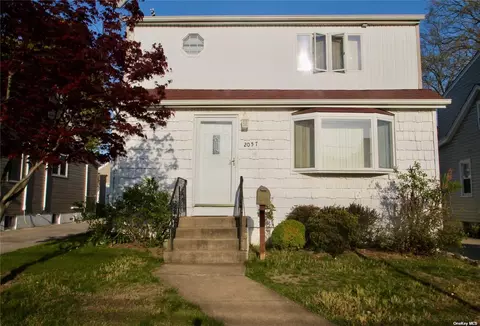 2057 Freeman Ave, Bellmore, NY 11710