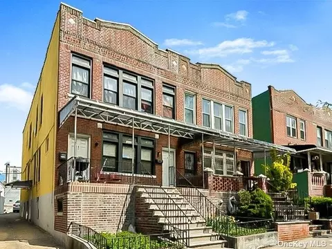 31-29 83 St, East Elmhurst, NY 11370
