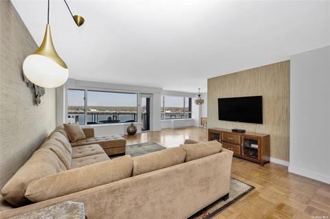 166-25 Powells Cove Blvd #15L, Beechhurst, NY 11357