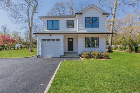 39 Daly Dr, Riverhead, NY 11901 photo 1