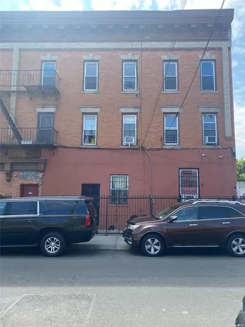 510 Linwood St, Brooklyn, NY 11208