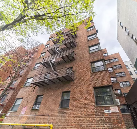 133-27 Sanford Ave #34, Flushing, NY 11355