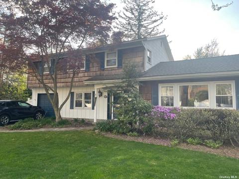 15 Bolan Dr, Huntington Station, NY 11746