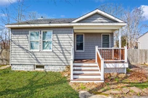 22 Hackensack Rd, Mastic Beach, NY 11951 photo 1