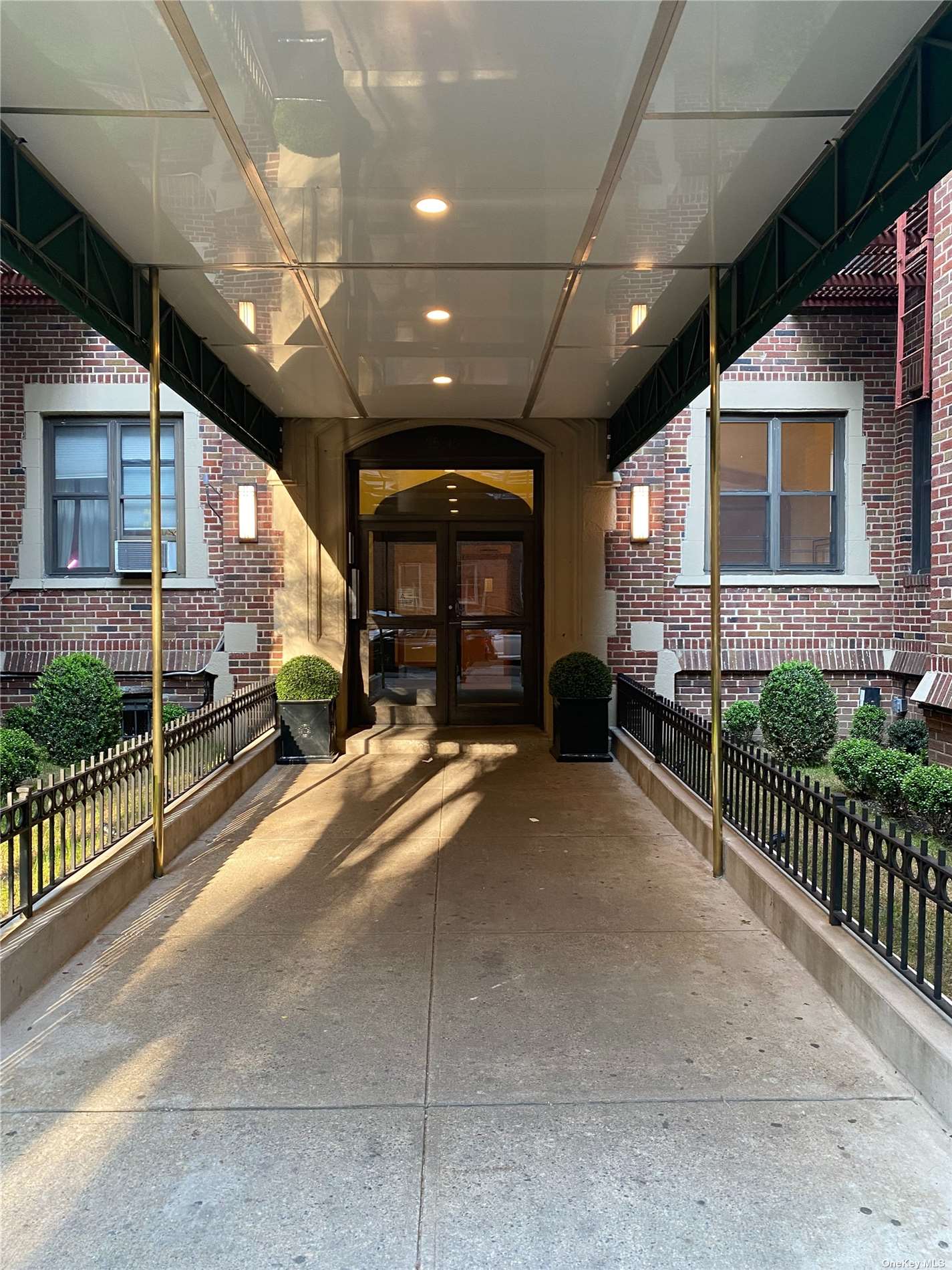 35-45 81 St Unit E4  