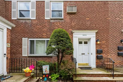 260-19 Langston Avenue 2nd #2ND, Glen Oaks, NY 11004