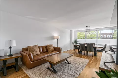 23-20 Bell Blvd #2G, Bayside, NY 11360