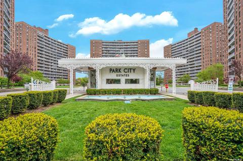 61-25 98 St #3M, Rego Park, NY 11374