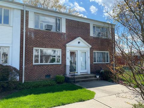 14-86 212 St #124, Bayside, NY 11360