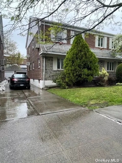 136 57 72nd Ave, Kew Garden Hills, NY 11367