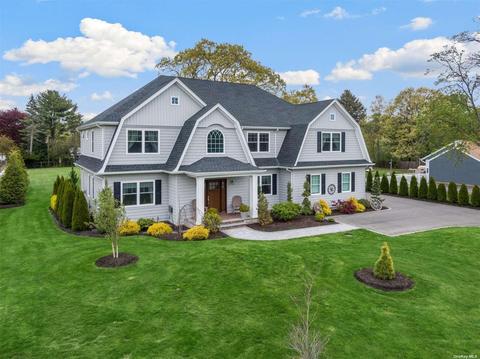 127 Cedar Rd, East Northport, NY 11731