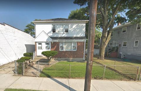75 Ocean Ave, Valley Stream, NY 11580