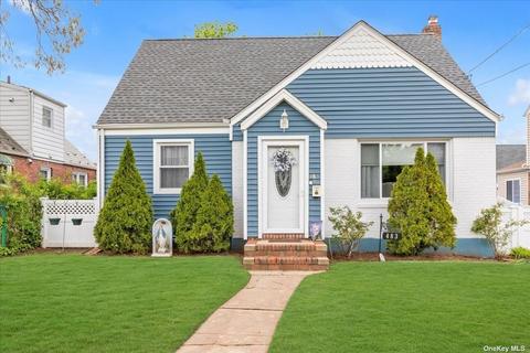 483 W Valley Stream Blvd, Valley Stream, NY 11580