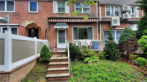 147-51 78th Rd, Kew Garden Hills, NY 11367