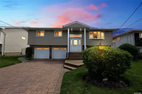 3233 Ocean Harbor Dr, Oceanside, NY 11572