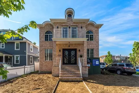 192-04 90th Ave, Hollis, NY 11423