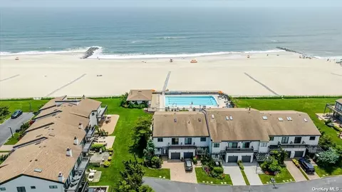 1661 Ocean Blvd, Atlantic Beach, NY 11509
