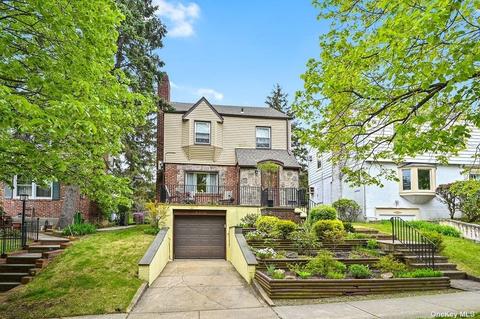217-30 51st Ave, Bayside, NY 11364