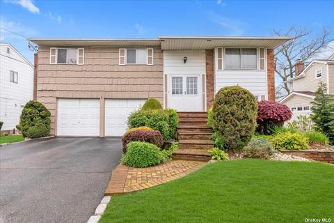 2983 Bellmore Ave, Bellmore, NY 11710