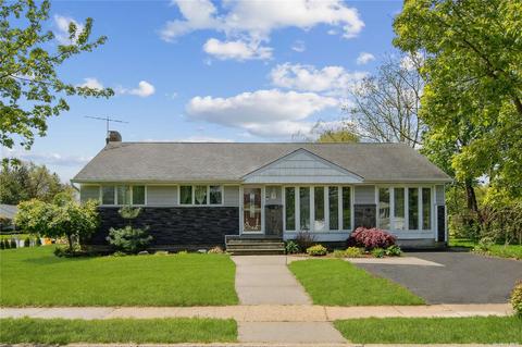 3 Scott Pl, Plainview, NY 11803 photo 1