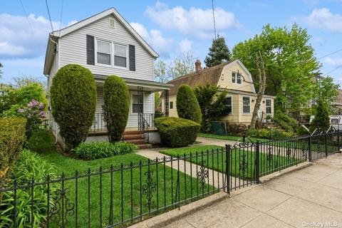 5 2nd Ave, East Rockaway, NY 11518